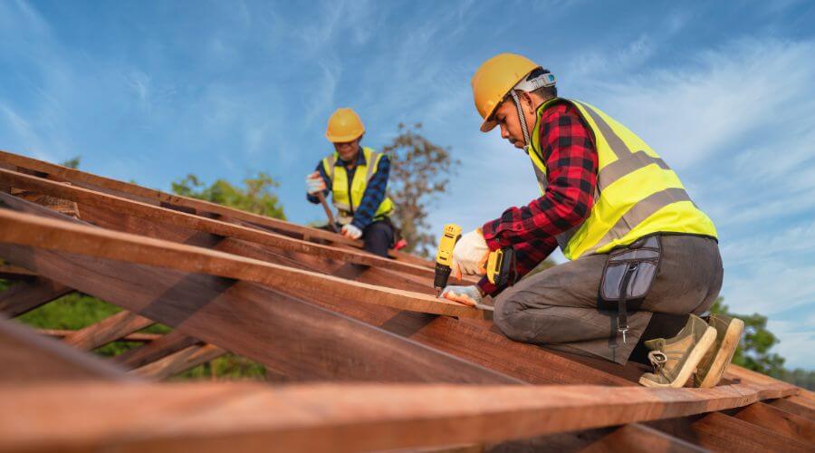 Professional Flat Roofing Installation services in Maxwell, IA